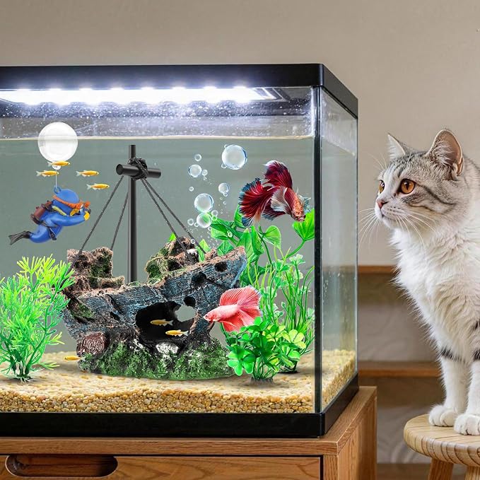 CousDUoBe 6 Pack Little Diver Floating Fish Tank Decoration，Mini Floating Submarine Aquarium Plants Sunken Ship Decoration — Safe Resin Fish Tank Decor for Betta, Shrimp (5.3 x 2.5 x 4.5 inches)