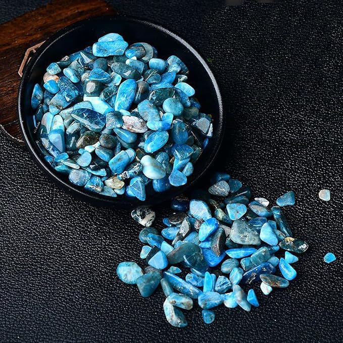 Erliway 100g Natural Apatite Crystal Chips 7-9mm Tumbled Stones | Small Crushed Crystal Stone, Polished Crystals Chips for Fish Tank, Healing Tumbled Rocks for Reiki Jewelry Making Home Décor