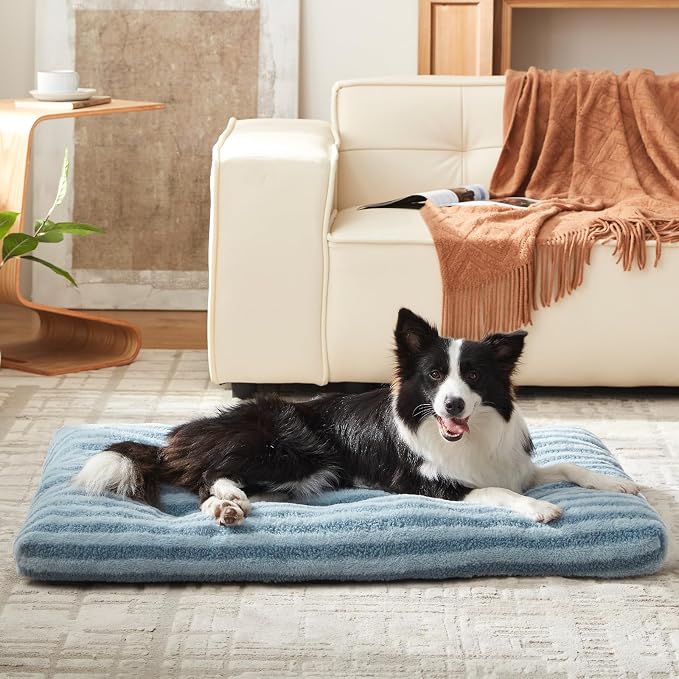 FURTIME Washable Small Dog Bed, Deluxe Dog Crate Beds Comfy Fluffy Kennel Pad Anti-Slip Pet Sleeping Mat for Puppy/Cat, Machine Washable Dogs Pillow, 23"x18"x3", Blue
