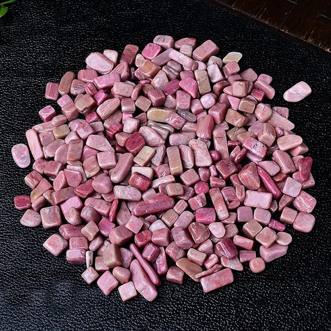 Erliway 100g Natural Rhodochrosite Crystal Chips 7-9mm Tumbled Stones | Small Crushed Crystal Stone, Polished Crystals Chips for Fish Tank, Healing Tumbled Rocks for Reiki Jewelry Making Home Décor