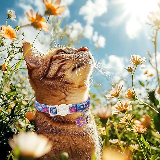 2 Pack Floral Cat Collars - Spring Summer Wildflower Breakaway Safety Cat Collars, Adjustable Soft Boy Girl Kitten Collar for Small Dogs Puppy, Cute Pet Collar with Bell & Pendant