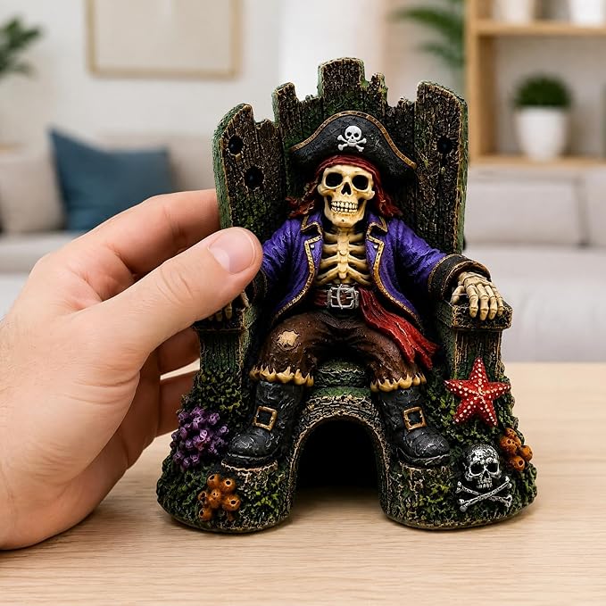 Pirate Skeleton Throne Aquarium Ornament Resin Fish Tank Hideout Cave for Small Fish Realistic Skull King Castle Decor 15cm Gothic Gothic Statues Freshwater Saltwater A