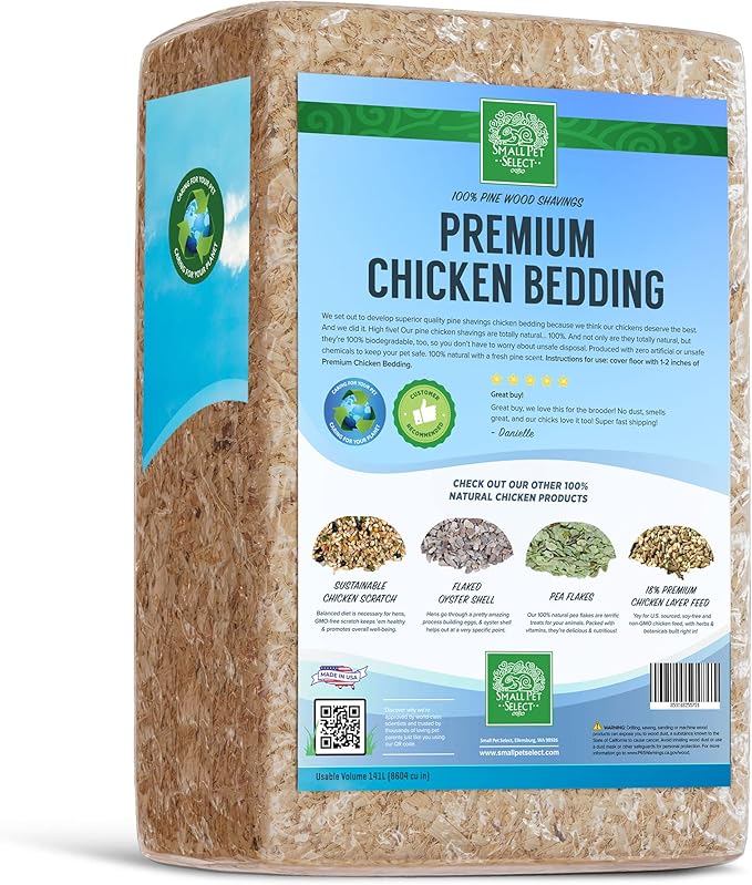 Small Pet Select Pine Shavings Chicken Bedding, Chicken Coop Bedding, Wood Shavings, Great for Hen Nesting Boxes and Chick Brooders, 141L