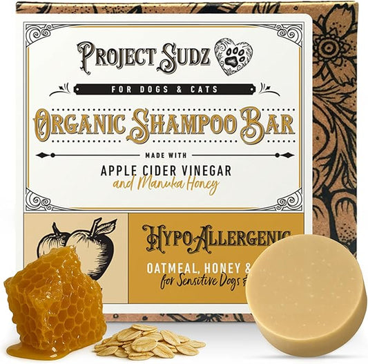 Project Sudz Oatmeal and Honey Dog Shampoo Bar | Hypoallergenic | Sensitive Coat | Made with Apple Cider Vineger | for Dogs and Cats