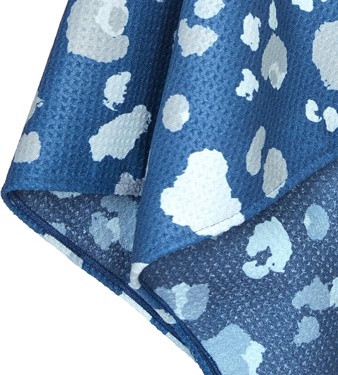 Dock & Bay Pet Towel - Super Absorbent & Quick Drying Dog Towels with Bag - 100% Recycled - K9 Camo, Medium (90x50cm, 35x19)