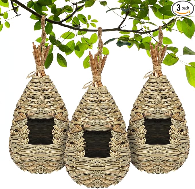 Gute Hummingbird Houses for Outside Hanging, Natural Grass Hanging Bird Hut, Hand Woven Bird Nest, Large Wren Finch Bird House for Garden Window Outdoor Home Decoration, 3 Pack