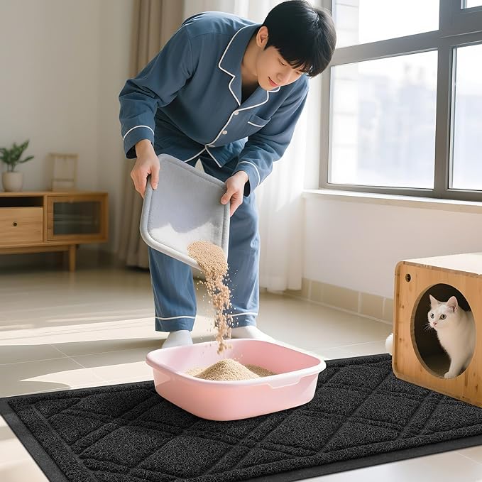 Smiry Cat Litter Box Mat 47x32, Non-Slip Water Resistant Litter Trapping Mat, Easy Clean Less Waste and Urine-Locking Cat Carpet for Indoor, Black