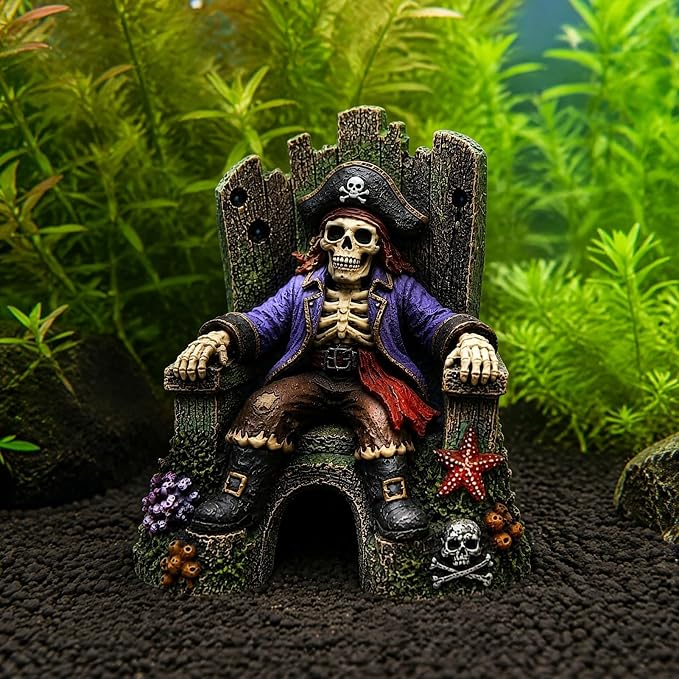 Pirate Skeleton Throne Aquarium Ornament Resin Fish Tank Hideout Cave for Small Fish Realistic Skull King Castle Decor 15cm Gothic Gothic Statues Freshwater Saltwater A