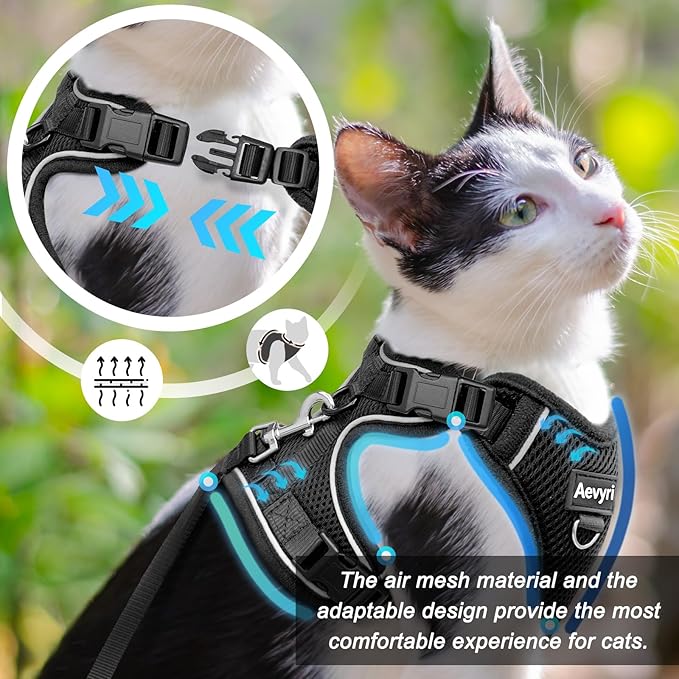 Cat Harness, Cat Harness and Leash for Walking, Adjusted in Four Directions and Breathable Cat Harness for Anti Escape that can be Fitted and Positioned, Reflective Strips Harness, Black, XS