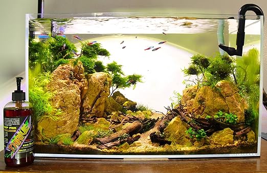 Thrive Planted Aquarium Fertilizer -All in One Planted Tank Liquid Fertilizers - Micro & Macro Nutrient Rich Food for Aquatic Plants - Highly Concentrated for 2500 Gallons of Water - Handy Pump Bottle