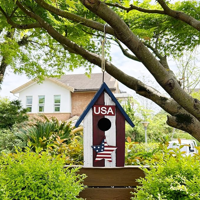 Linfevisi Wooden Patriotic Bird House Bluebird Nest Box American Flag Birds Boxes Home Wood Birdhouses Hanging Outdoor Decorative for Wren Finch Chickadee Sparrows Cardinals Tree July 4th(A)
