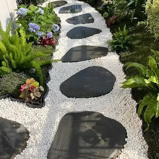 Mulctun 45LB Natural White Rocks, 1/4"-3/4" Garden River Rock,Decorative Pebbles Aquarium Gravel for Indoor Plants Garden Landscaping Terrarium Fish Tank and Outdoor Decoration