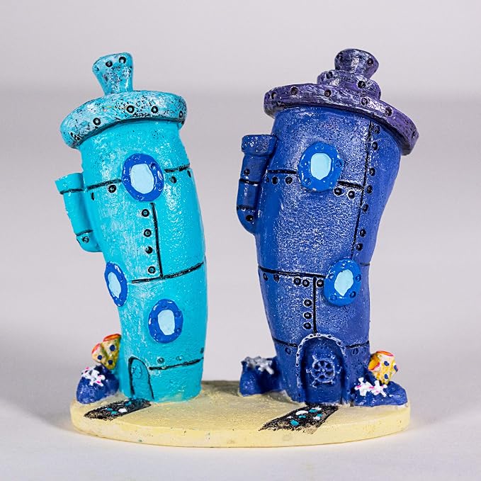 Penn-Plax Spongebob Bikini Bottom Homes - Aquarium Decor - Durable Resin Aquarium Ornament for Betta Bowls, Small Fish Tanks, or Nautical Displays - Safe for Freshwater & Saltwater - Blue, 3-Inch